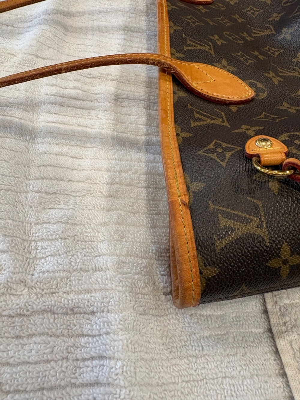 Louis Vuitton Monogram Neverfull Tote in Brown with Rose Interior - Picture 13 of 16